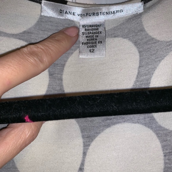 DVF Wrap Dress - Picture 3 of 5